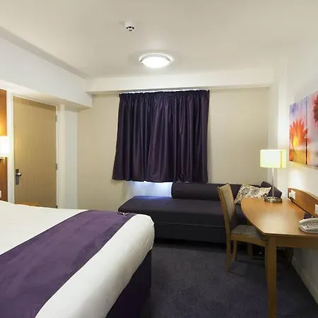 Premier Centre King Street 3*